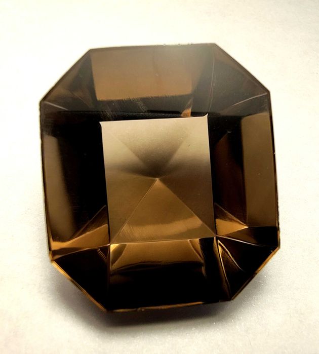 Раухтопаз объемный