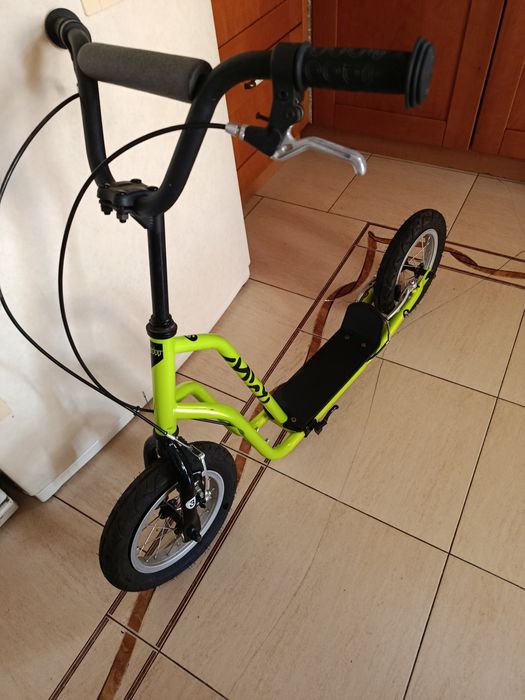 Продам Самокат Yedoo Happy Monster 
12,5 дюйма
, пере