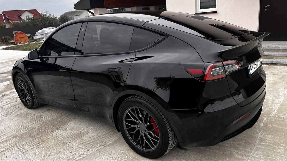 Tesla Model Y 2021год