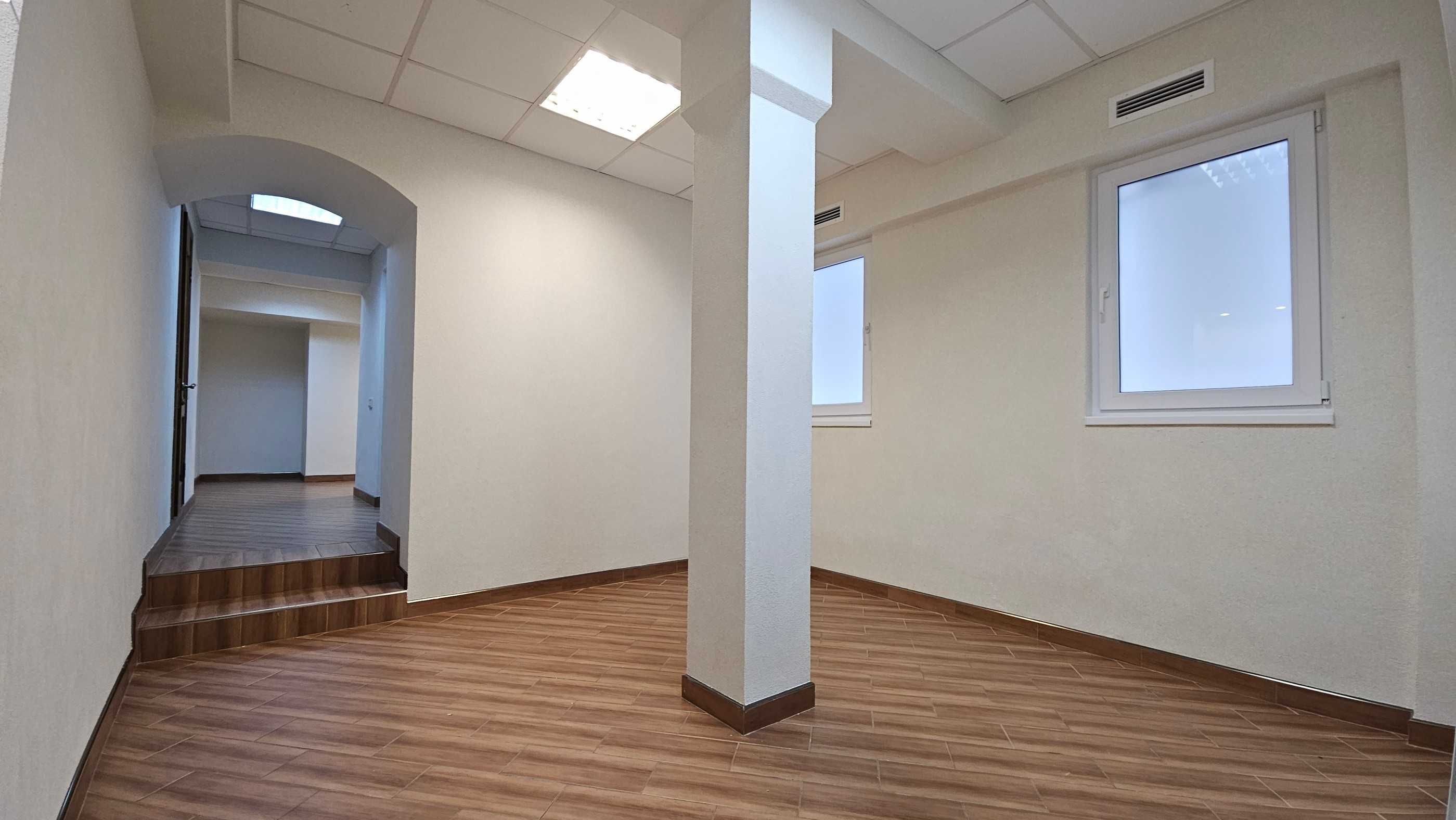 Цокольне приміщення 103 кв.м на Б.Хмельницького в оренду від власника