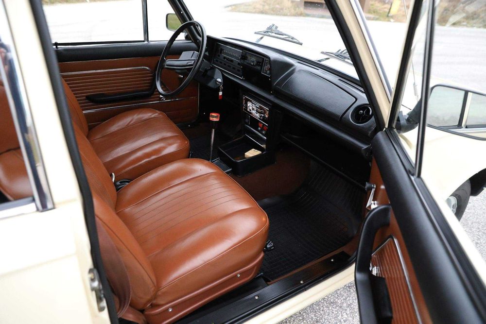 Fiat 125p  do Slubu fiatem klasyk klasykiem do slubu wynajem fiatem