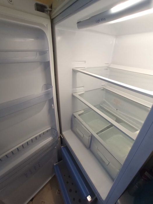 Lodówka Indesit Baan 10 na części