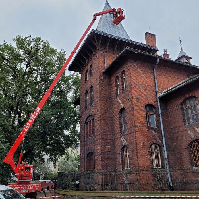 Wynajem podnośników koszowych 20-35m