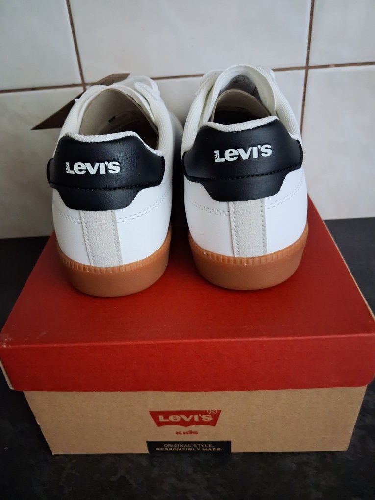 Sneakersy marki Levi's Jackson rozmiar 38