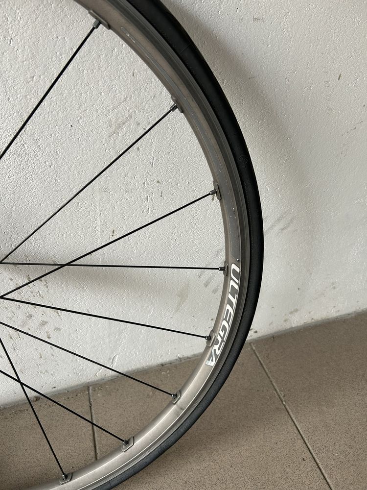 Koła Shimano Ultegra WH-6800