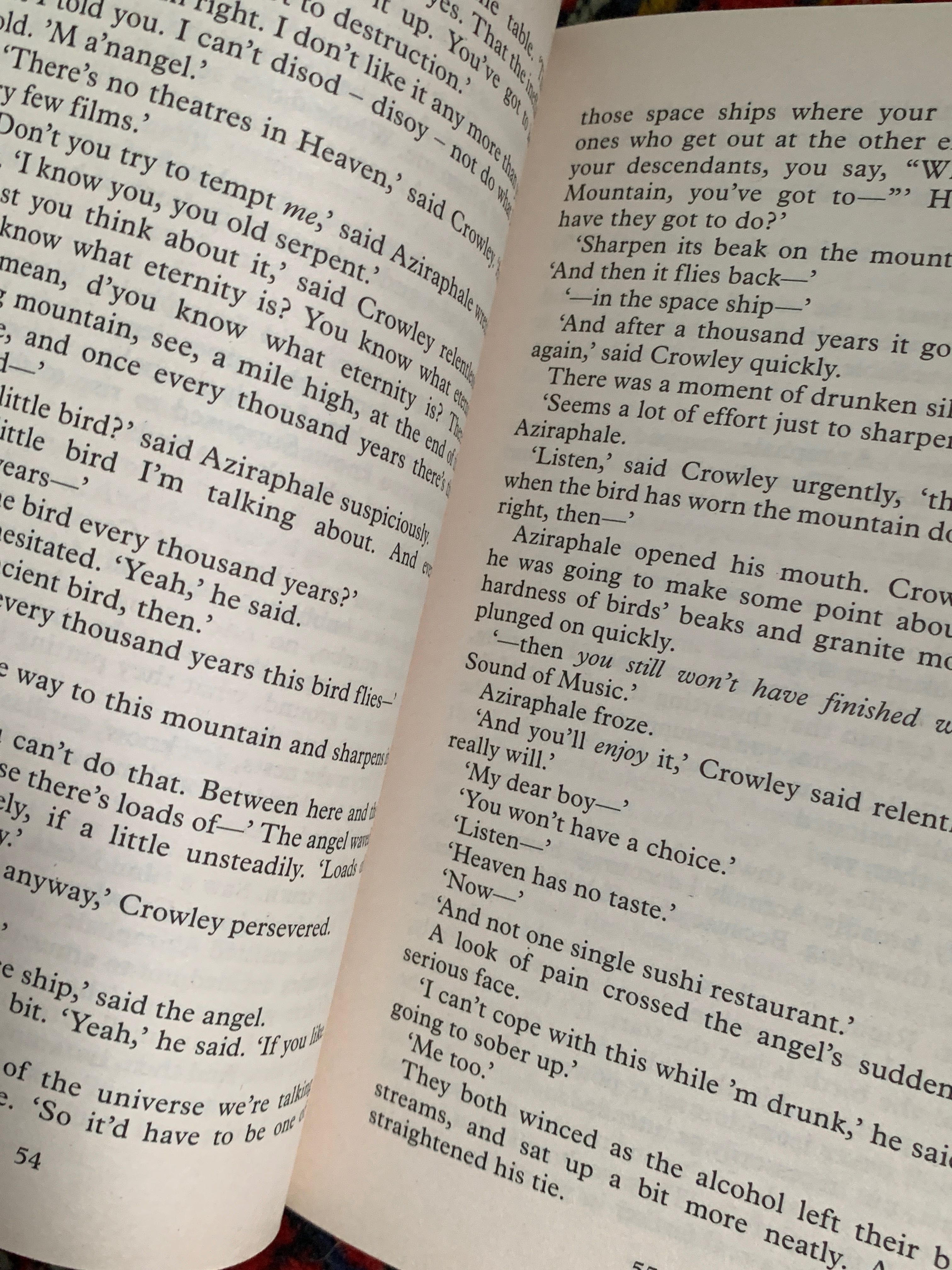 чотири книги, одна на англійській