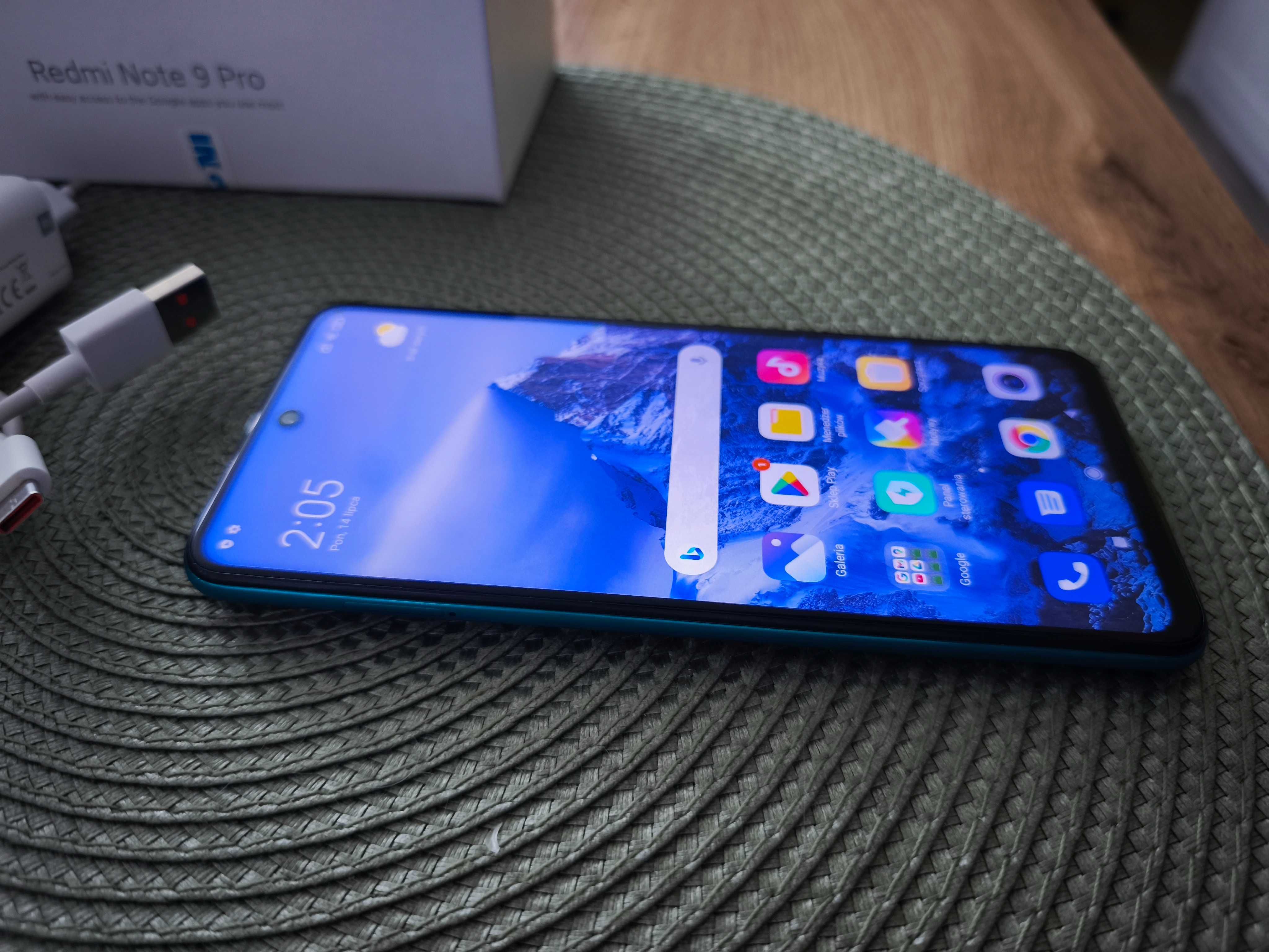 Xiaomi Redmi Note 9 Pro – stan bardzo dobry + ładowarka + kabel
