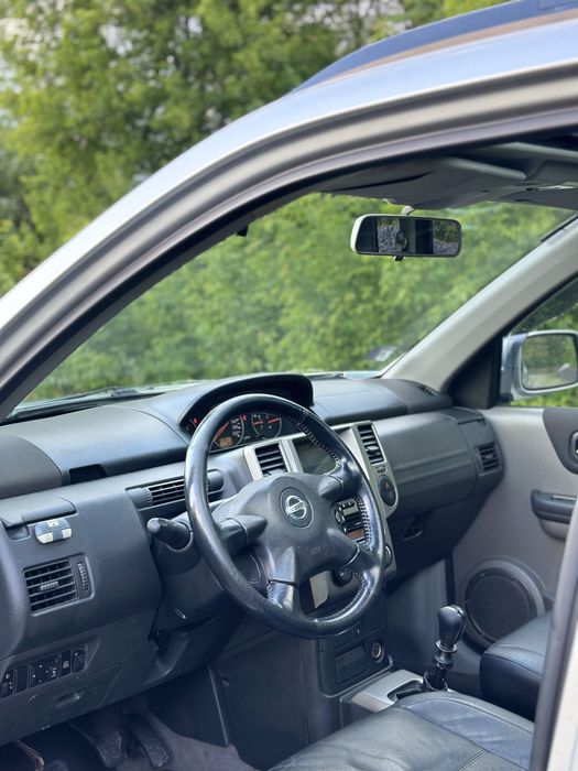 Ніссан Х-ТРЕЙЛ для ЗСУ в Україні