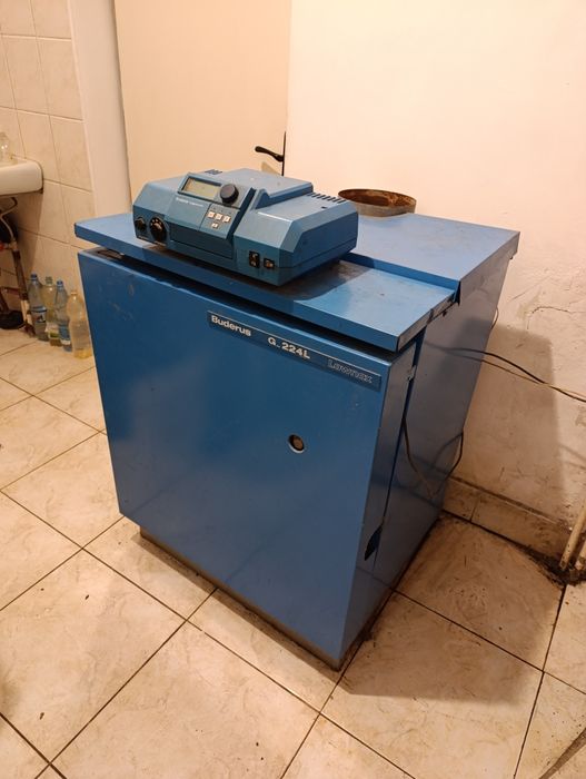 Підлоговий газовий чавунний котел, Buderus G224L Lownox