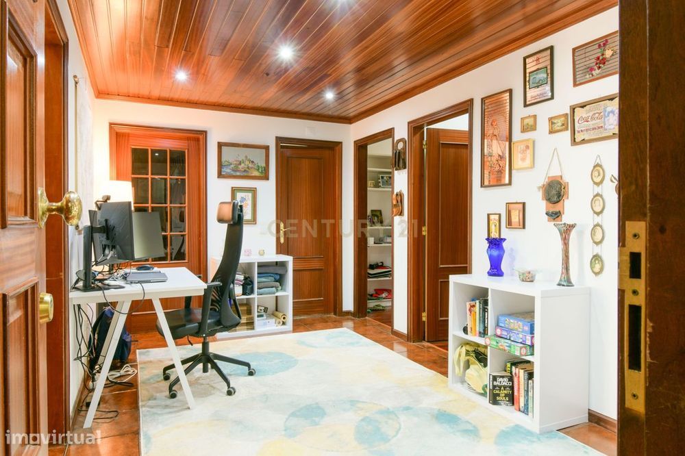 Apartamento T3 com 142m², Varandas e Arrecadação | Centro da Lousã