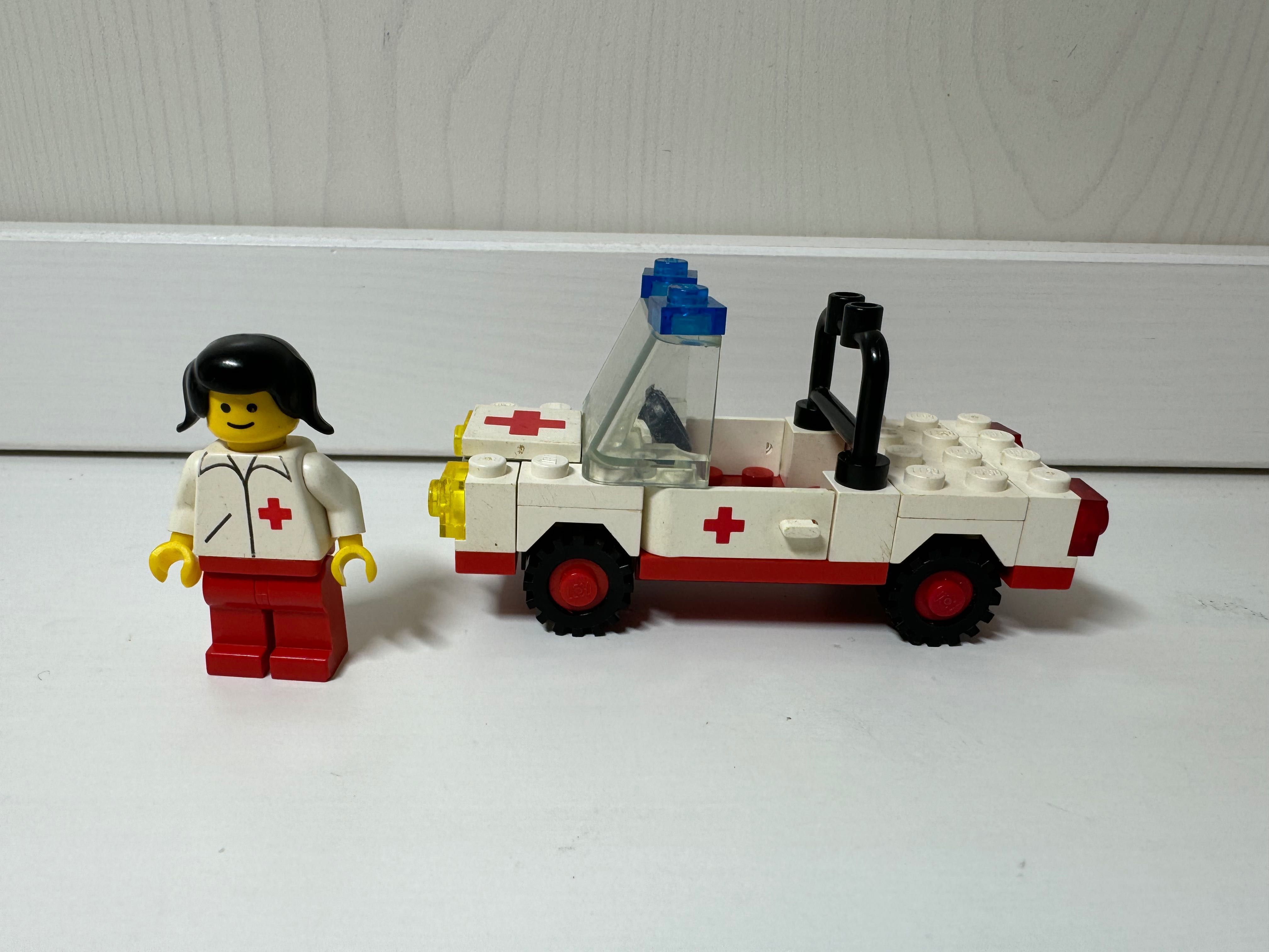 LEGO classic town; zestaw 6629 Ambulance