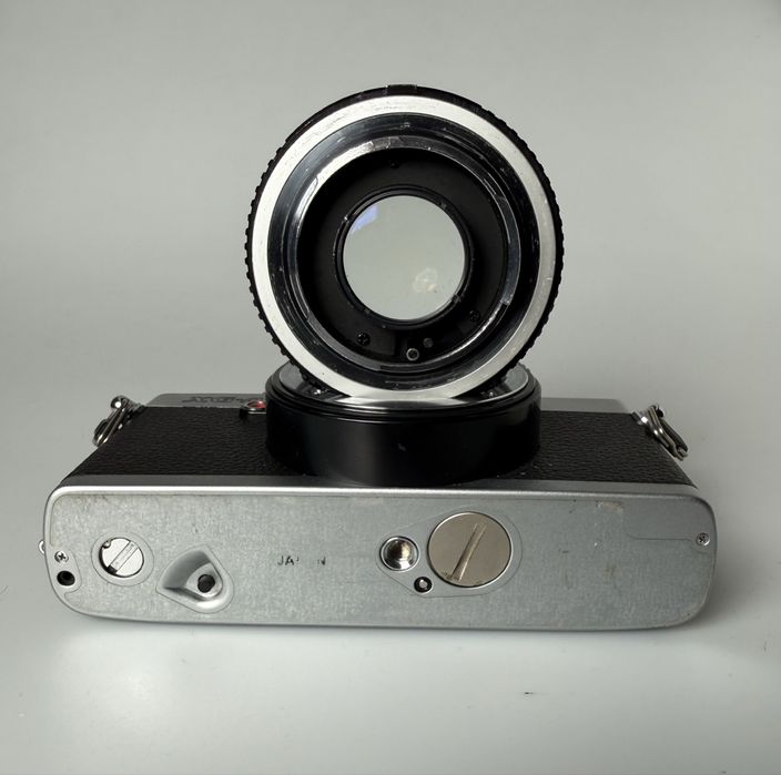 Плівкова Minolta Xg-A з обʼєктивом Minolta Mc Rokkor-Pf 50/1.7 md