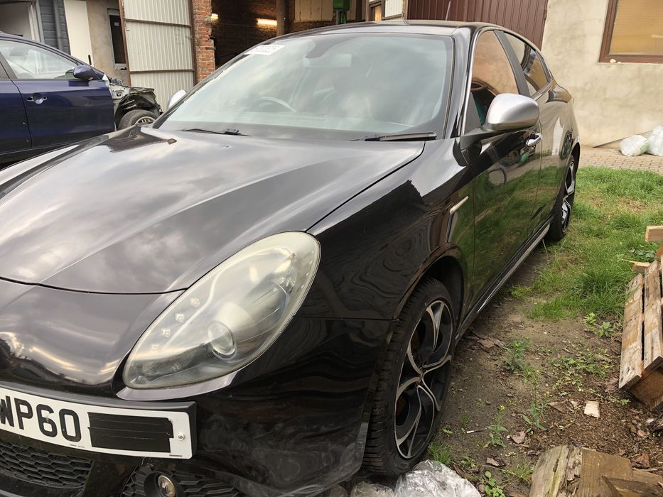 ALFA ROMEO Giulietta 2.0 JTD 170km Maska Drzwi Błotni Zderzak LAK. 805