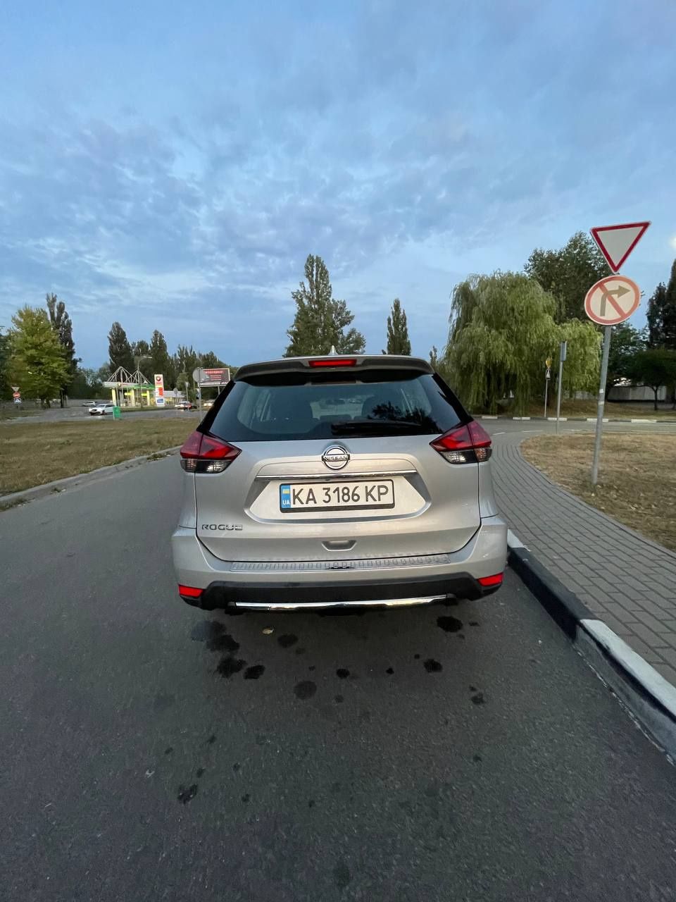 Нісан rogue 2018