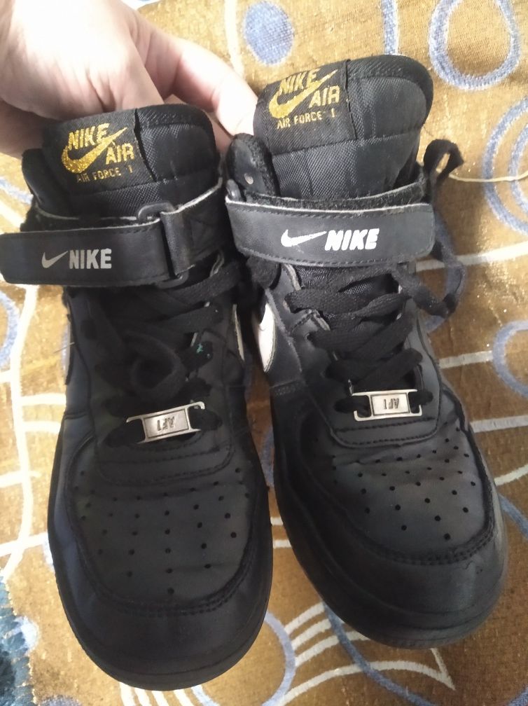 Взуття для хлопчика обувь для мальчика черевики Nike 35 розмір