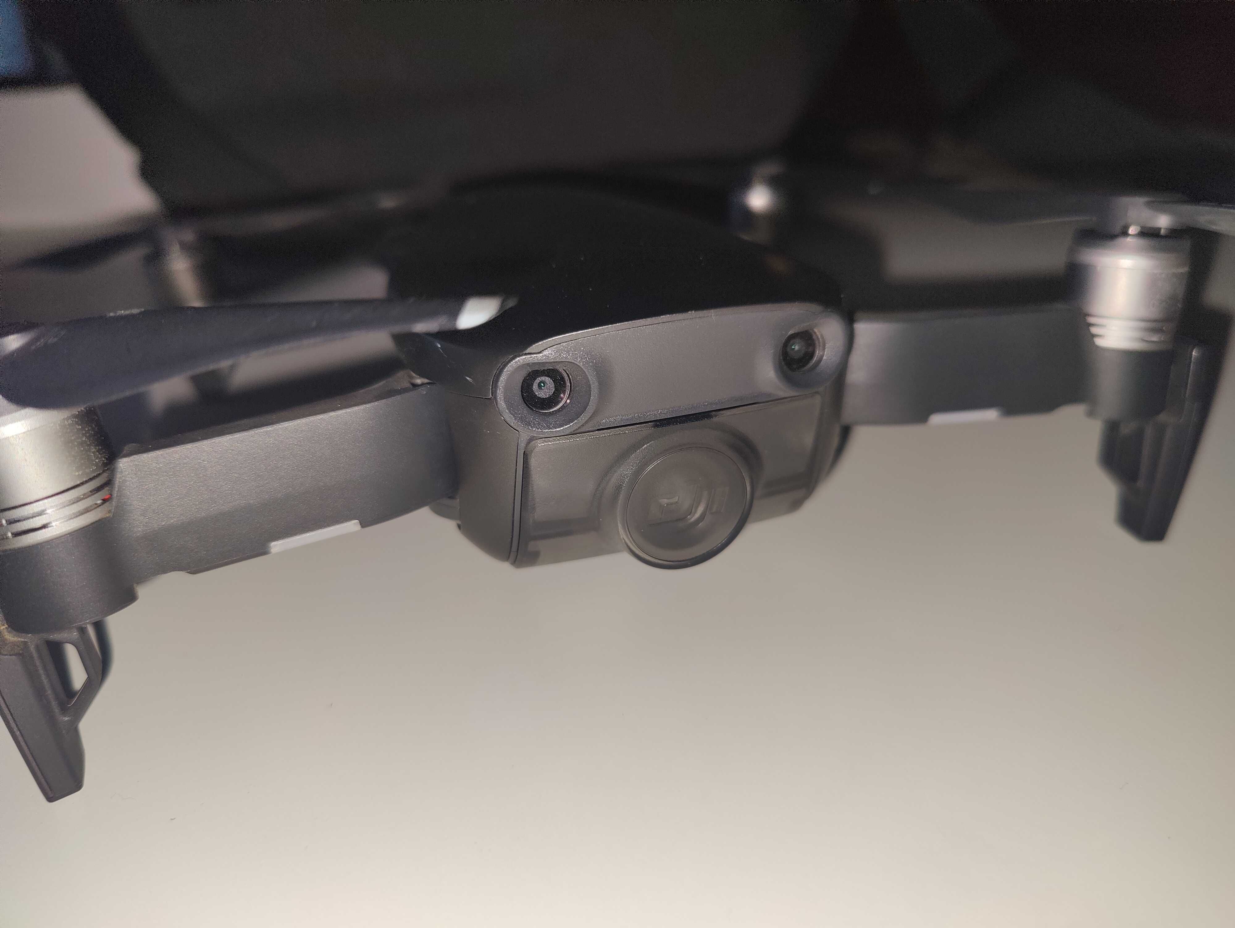 Drone DJI Mavic Air - Fly More Combo