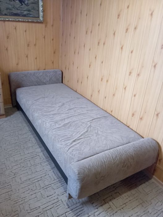 Диван не раскладной