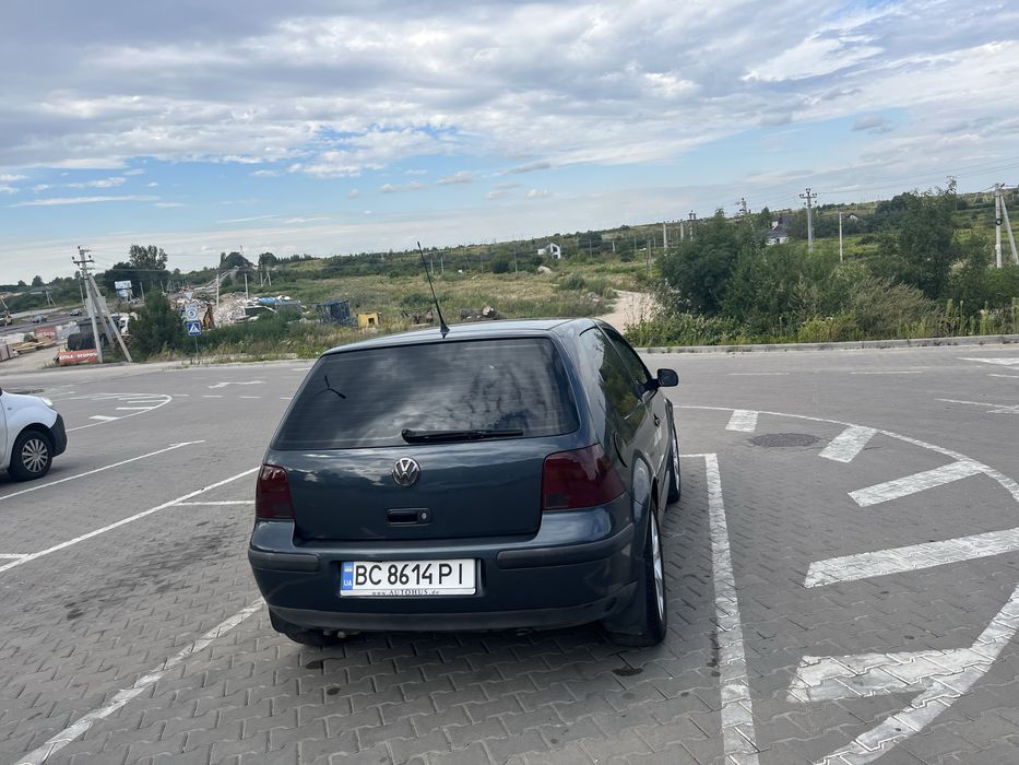 Volkswagen Golf 4