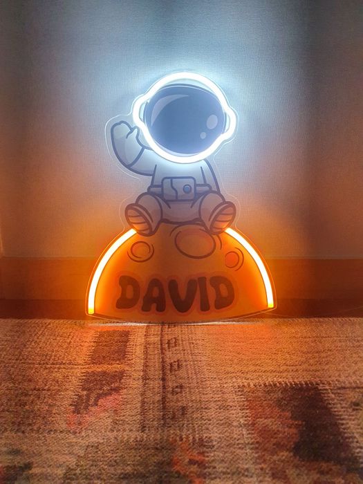 OLED creative personalizados