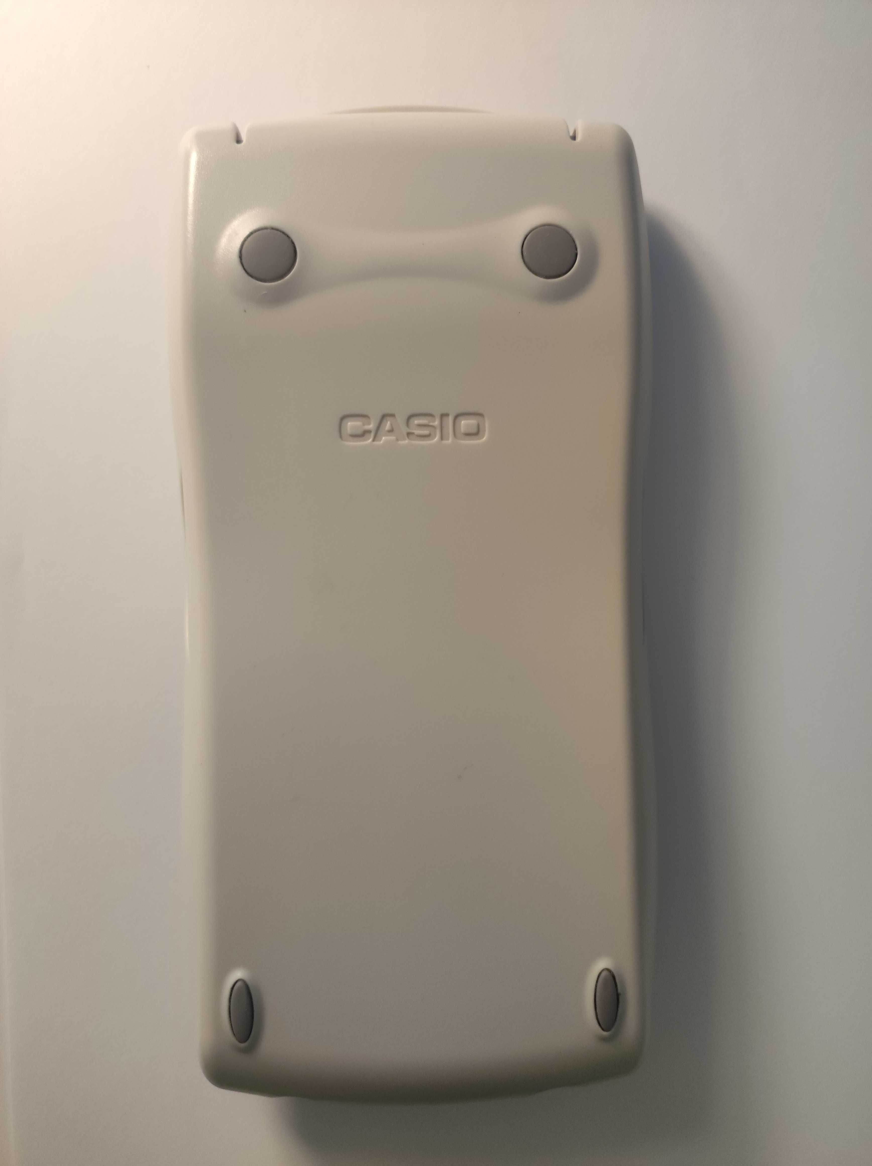Calculadora Casio CFX-9850GC Plus