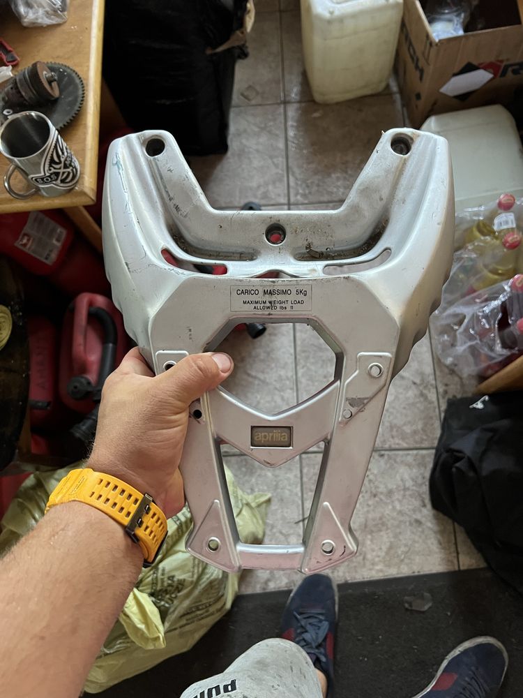 Piaggio typhoon aprilia sr 50 stelaz kufra