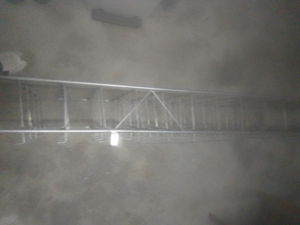 Garrafeira. Em ferro galvanizado- REBAIXA PRECO