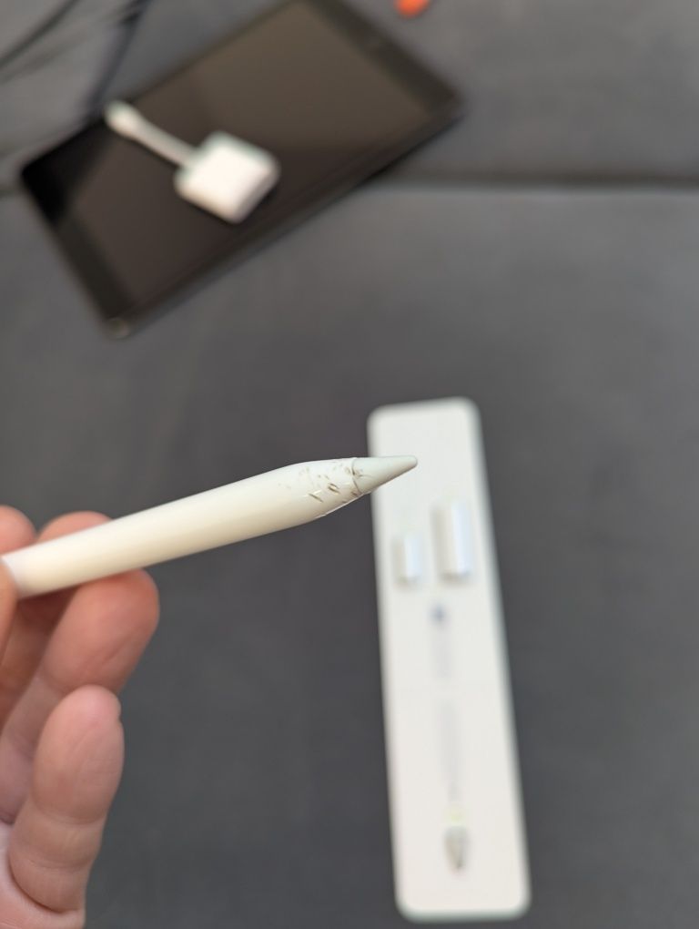 iPad 9, dużo dodatków