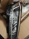 VW TOURAN Lampa Full Led 5TB 15--Prawa przod