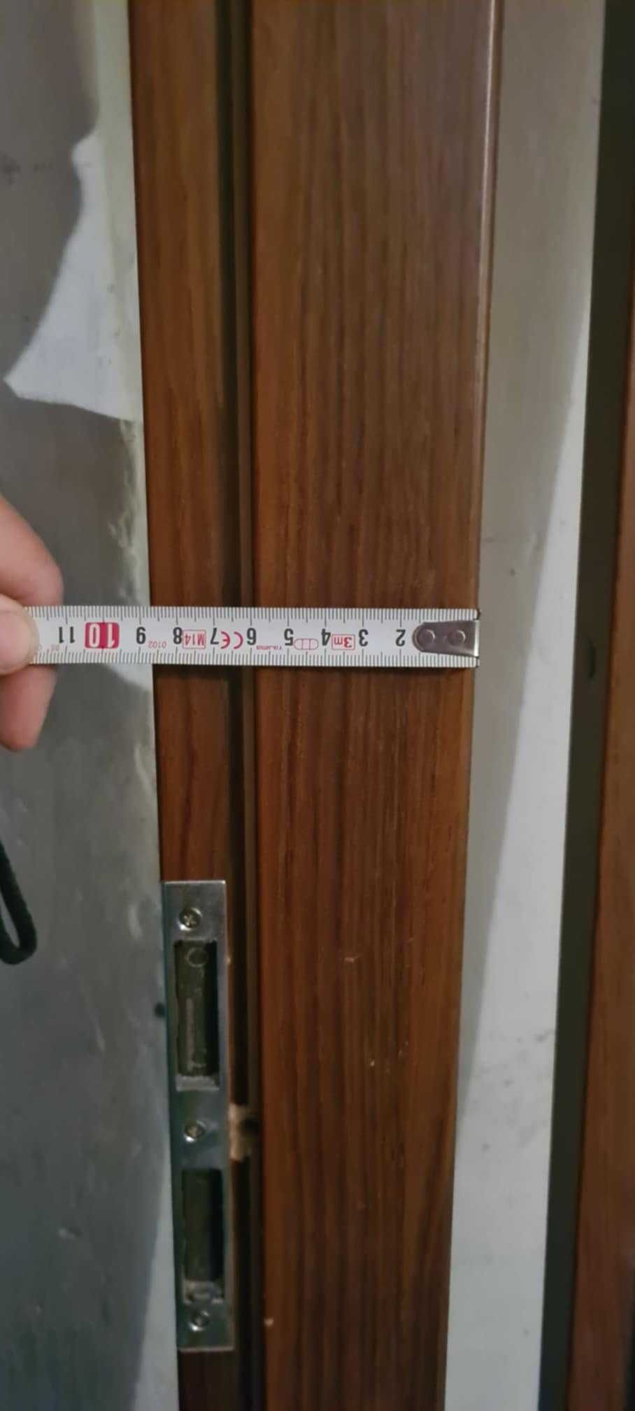 Drzwi  80 cm wewnętrzne pokojowe + futryna kolor orzech/wenge