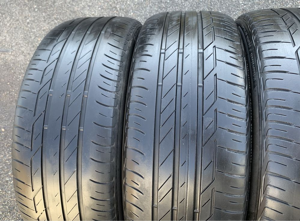 Шини Bridgestone Turanza T001 225/45 R19