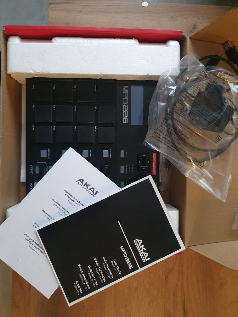 Kontroler AKAI MPD 226