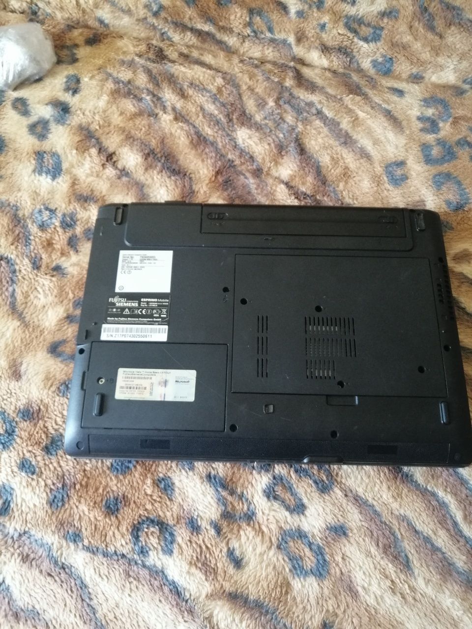 Продам ноутбук fujitsu v5535