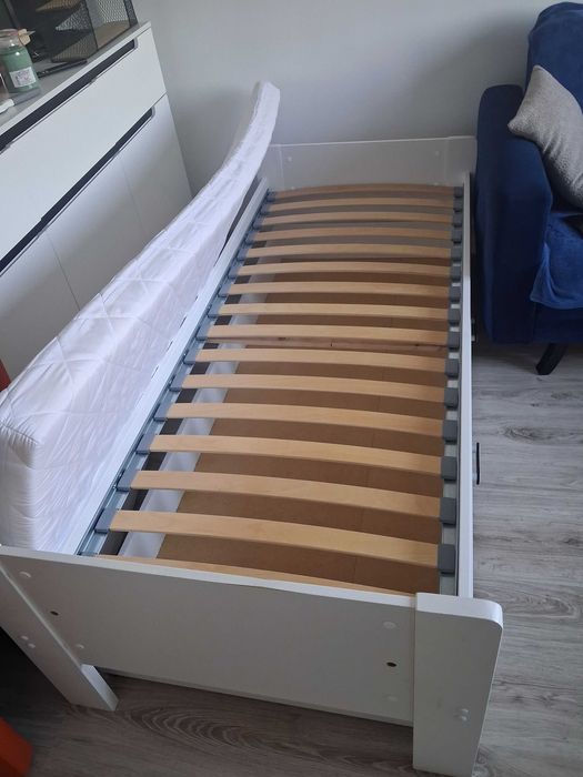 Łóżko 90 x 200 używane