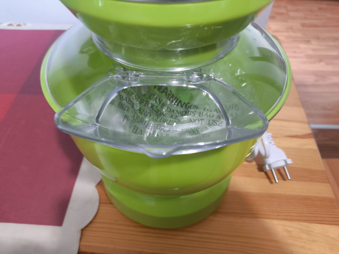 Mini mikser planetarny BOTTI KF-109