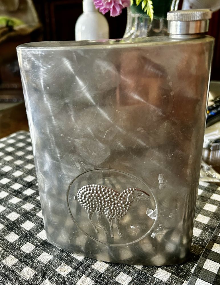 Piersiówki 2x250ml i 500ml.