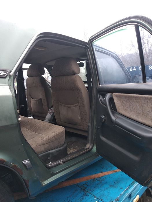 ГАЗ 3110 Волга 2004г ЗМЗ 406 газ- бензин