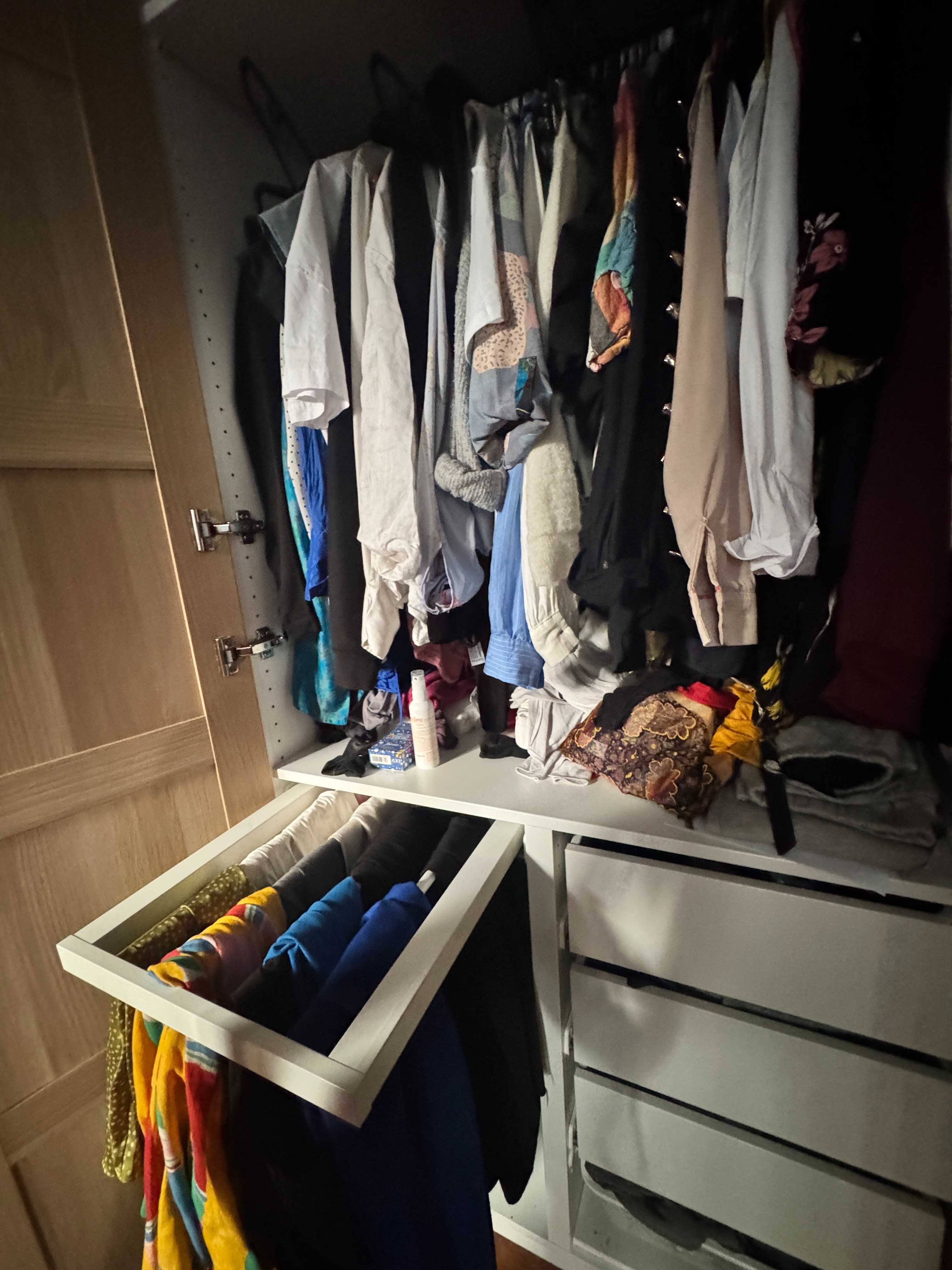 Roupeiros IKEA PAX