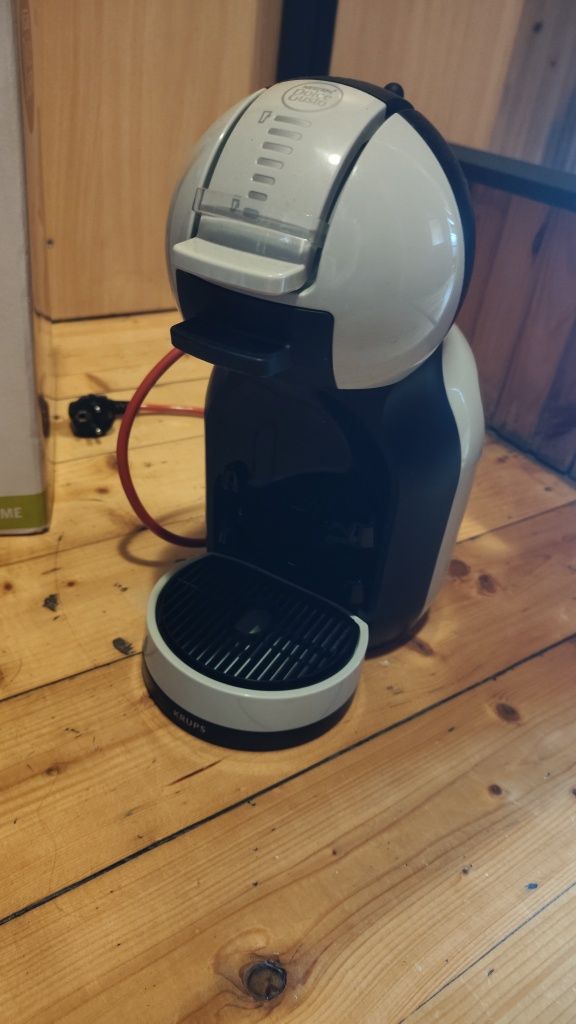 Ekspres Nescafe Dolce Gusto Krups Mini Me KP123B31