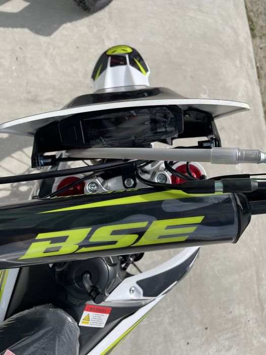 Доставка безкоштовна пітбайк BSE PH10L 140 ENDURO