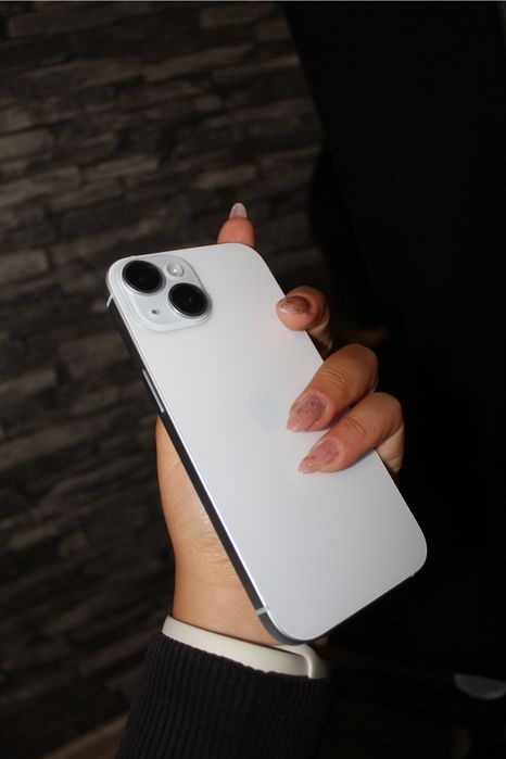 iPhone 15 128 GB