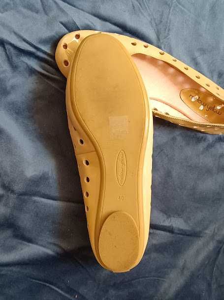 mellow yellow  buty  40