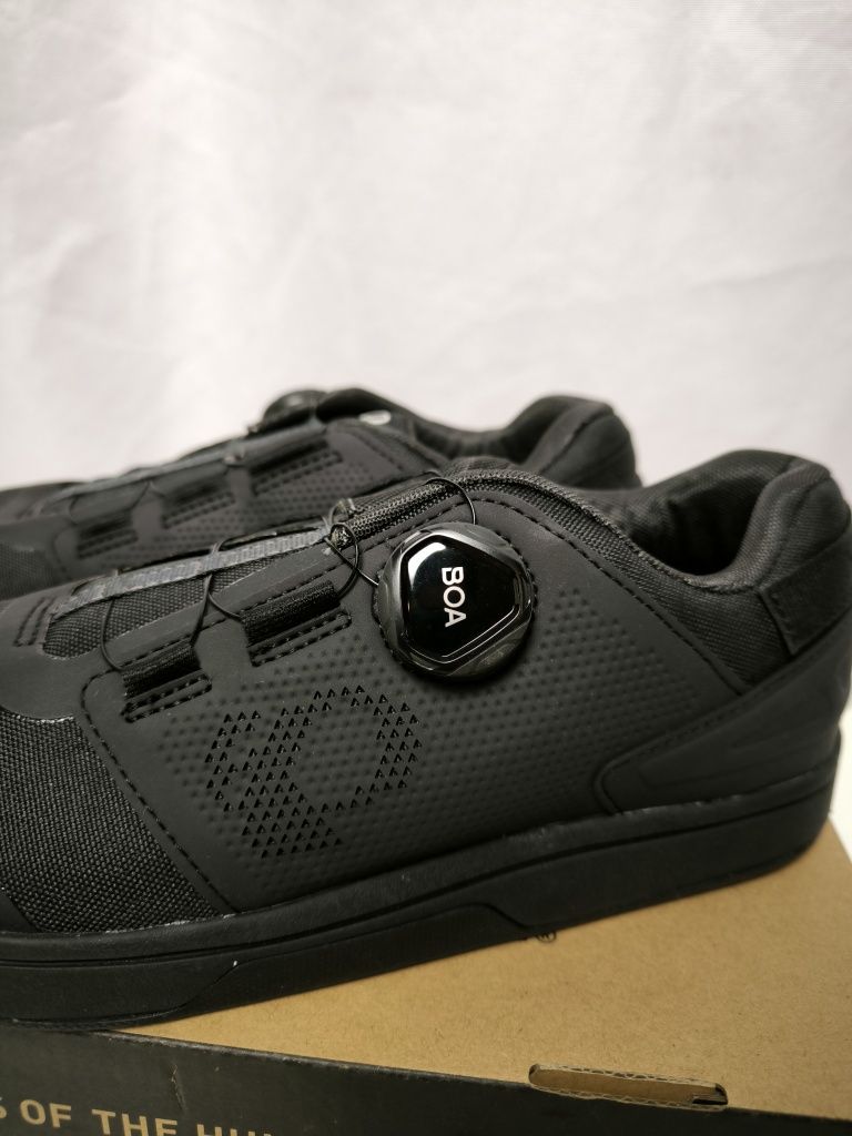 Nowe męskie buty na rower Pearl Izumi X+ALP Launch rozmiar 41 BOA