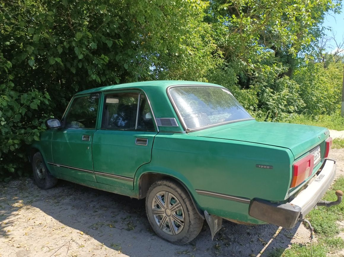 Продам автомобіль ВАЗ 2105