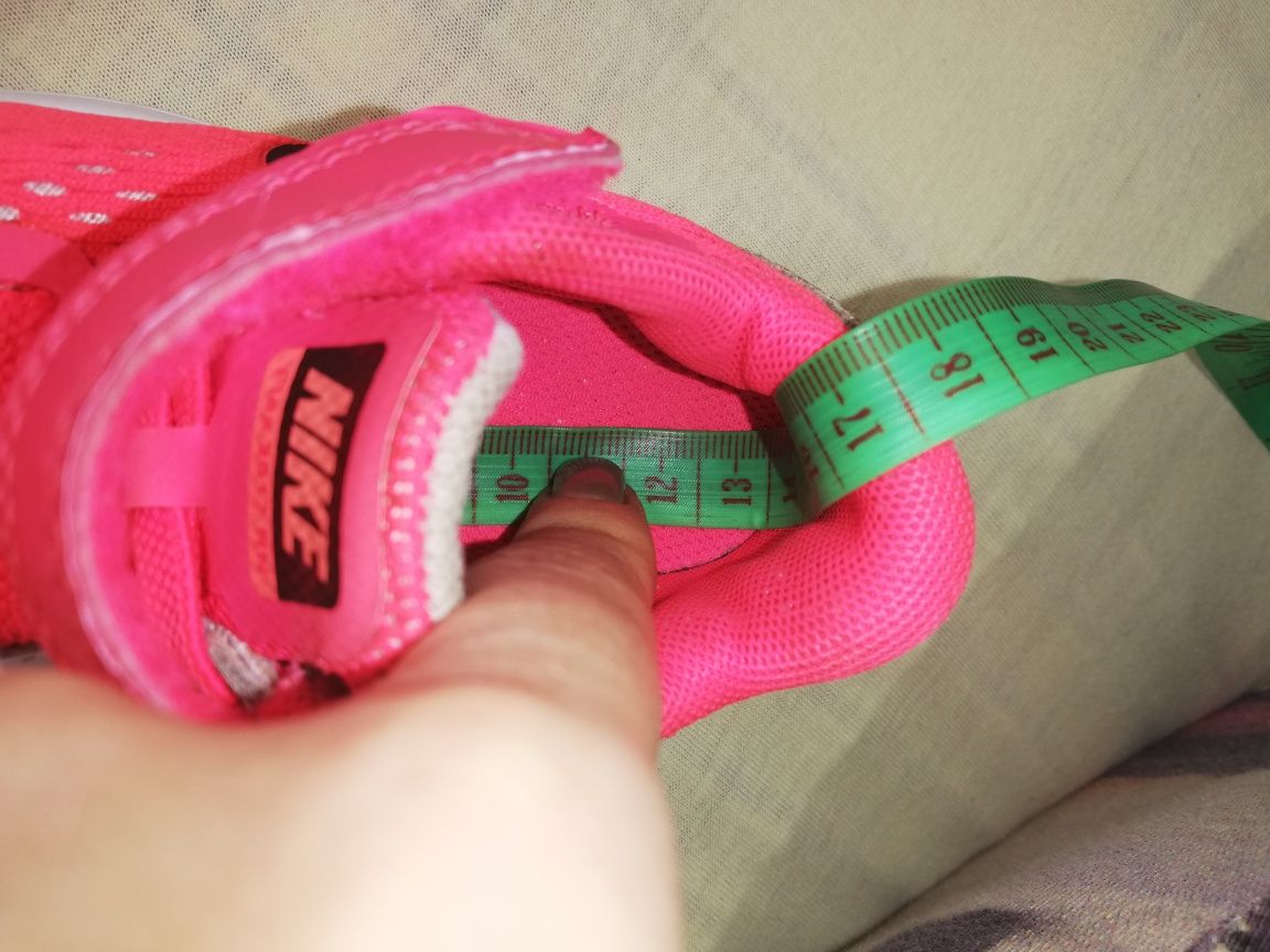 Кросовки Nike 21 р. 11 см (13 см) розовые для девочки