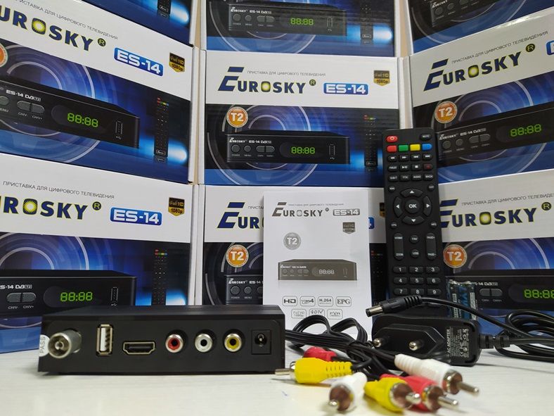 Приставка Т2 EuroSky ES-14 IPTV YouTube MeGoGo DVB-T2/C тюнер приемник