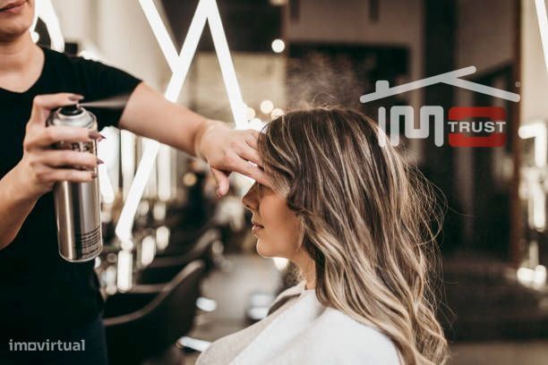 Trespasse De Salão De Beleza (Cabelereiro Unisexo E Estética) Equip...