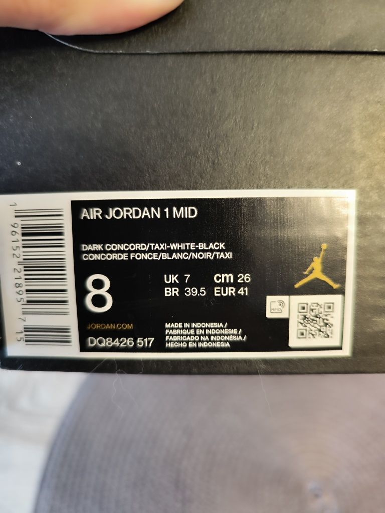 Air Jordan 1 MID taxi roz 41