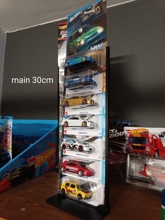 Stojak na 7 hot wheels main