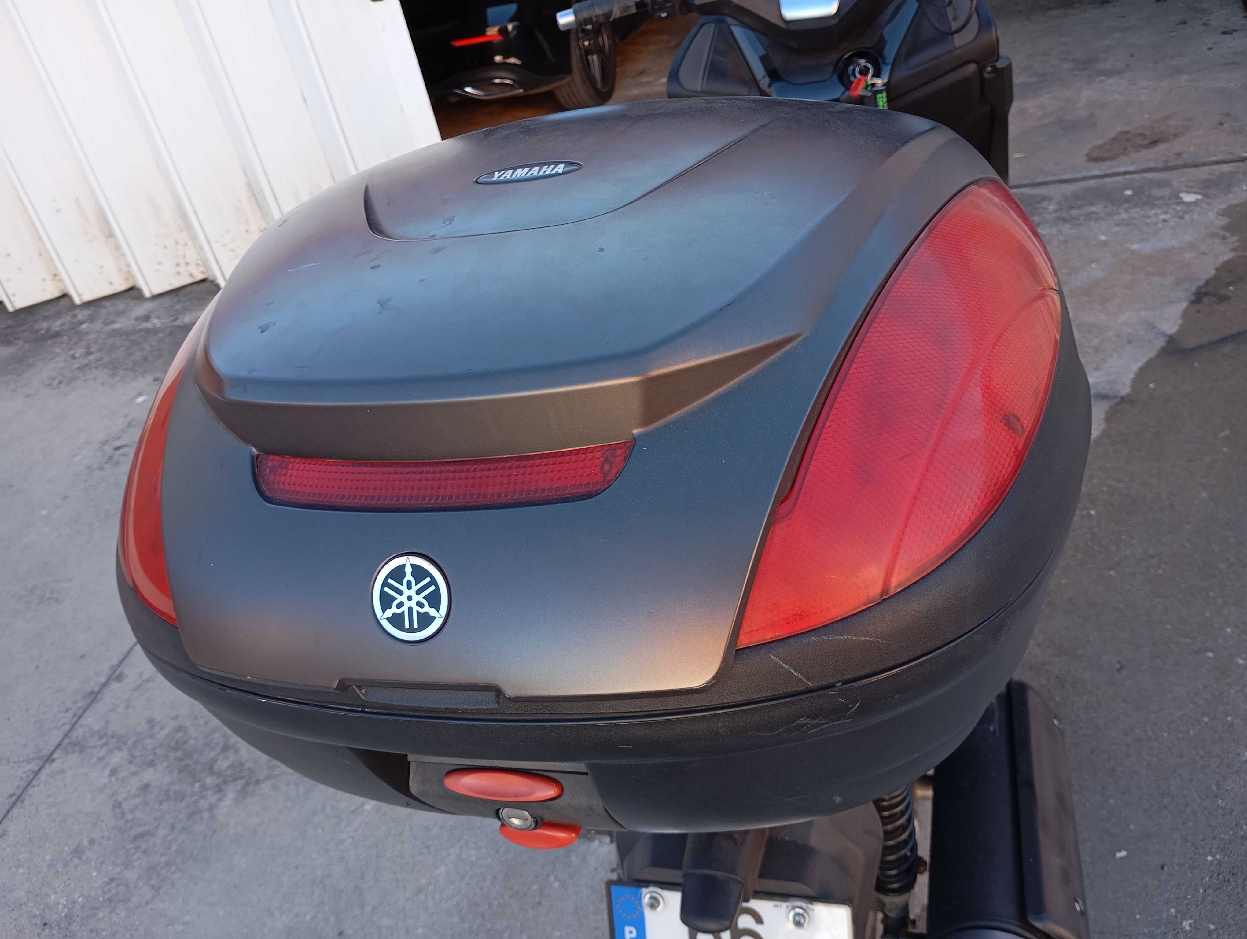 Yamaha X-MAX 125CC