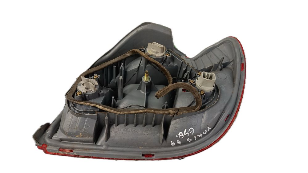 Farolim esquerdo TOYOTA Yaris (_P1_)